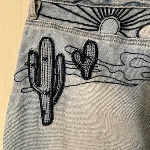 PTCL Ethical Clothing Women Size 28 Light Wash Flare Jeans Embroidered